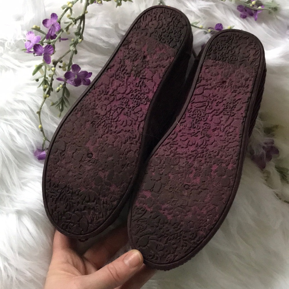 DONATED 🤍🔮 Purple Corduroy Slip Ons - Picture 2 of 6